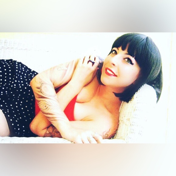 Meet your Posher, Lisa - Picture 6 of 15